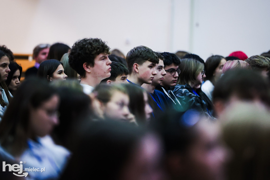 „HEJT OFF, RESPECT ON”