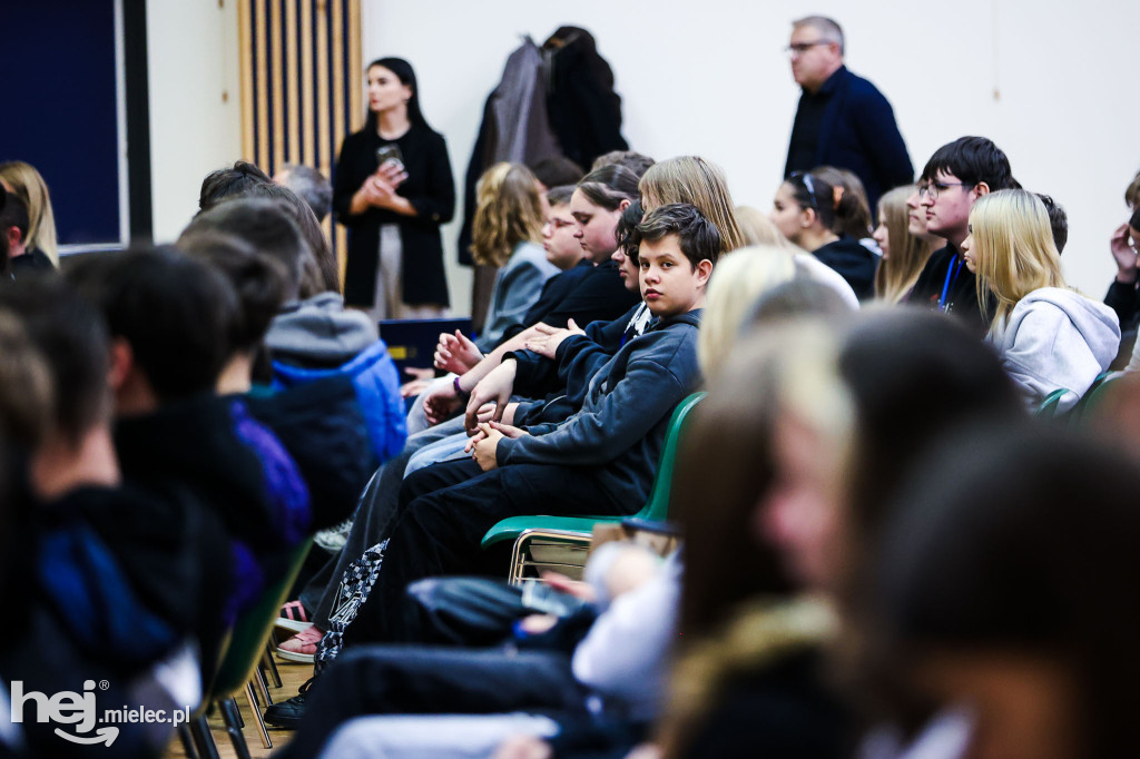 „HEJT OFF, RESPECT ON”