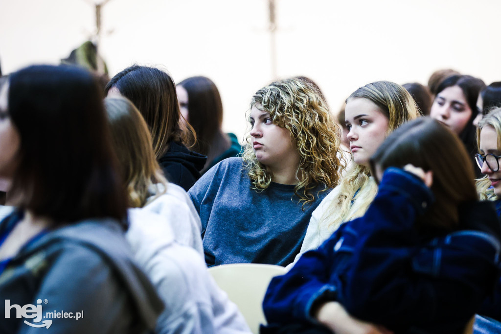 „HEJT OFF, RESPECT ON”