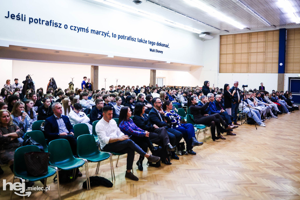 „HEJT OFF, RESPECT ON”