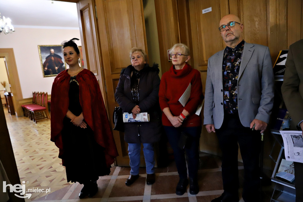 Uroczyste odsłonięcie XVII-wiecznej kopii aktu lokacyjnego