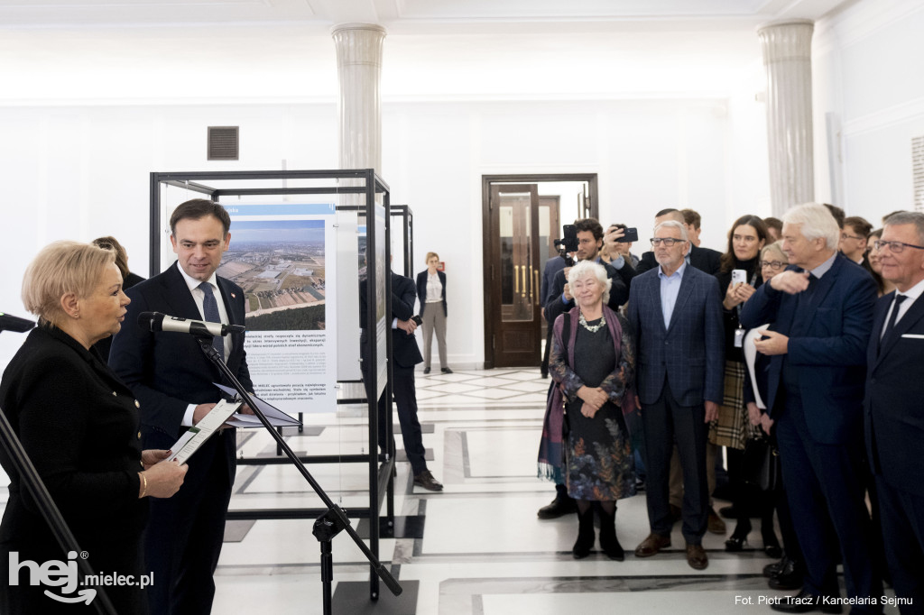 Strefa, która ruszyła Polskę - 30 lat Euro-Park Mielec - otwarcie wystawy w Sejmie