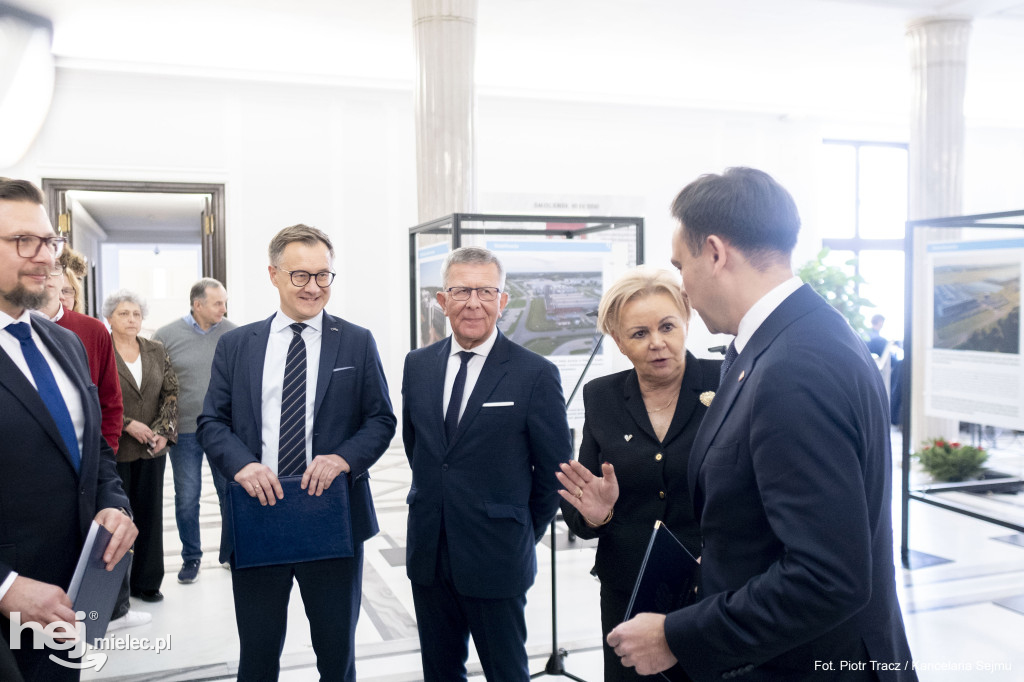 Strefa, która ruszyła Polskę - 30 lat Euro-Park Mielec - otwarcie wystawy w Sejmie