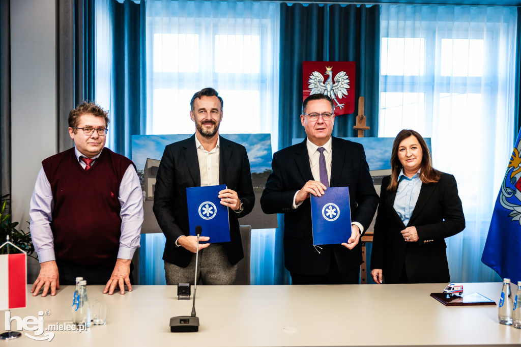 Umowa na budowę nowoczesnej podstacji Podkarpackiego Pogotowia Ratunkowego w Radomyślu Wielkim