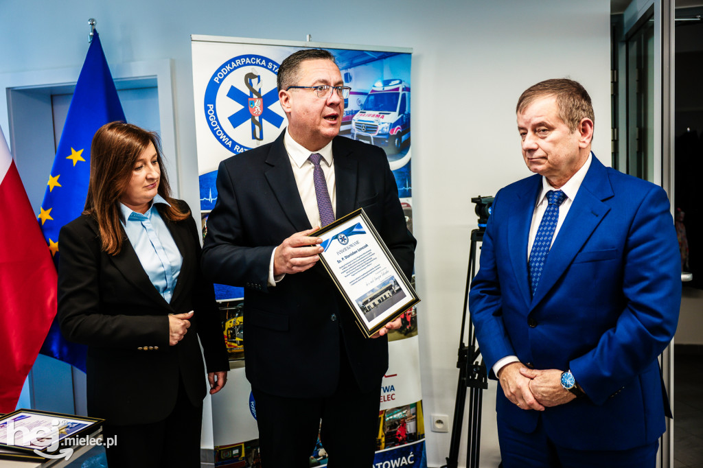 Umowa na budowę nowoczesnej podstacji Podkarpackiego Pogotowia Ratunkowego w Radomyślu Wielkim