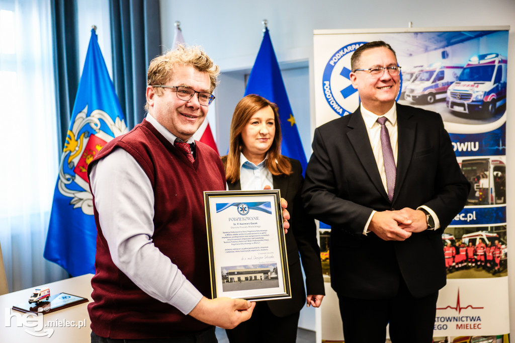 Umowa na budowę nowoczesnej podstacji Podkarpackiego Pogotowia Ratunkowego w Radomyślu Wielkim