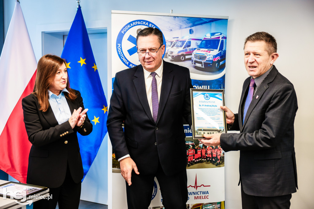 Umowa na budowę nowoczesnej podstacji Podkarpackiego Pogotowia Ratunkowego w Radomyślu Wielkim