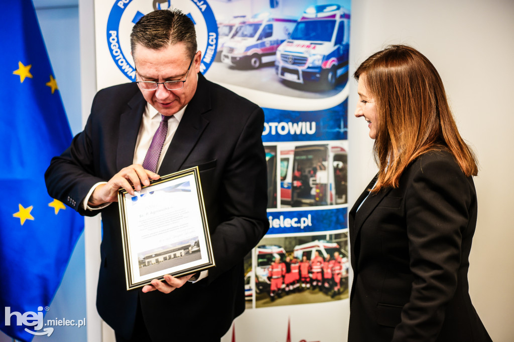 Umowa na budowę nowoczesnej podstacji Podkarpackiego Pogotowia Ratunkowego w Radomyślu Wielkim