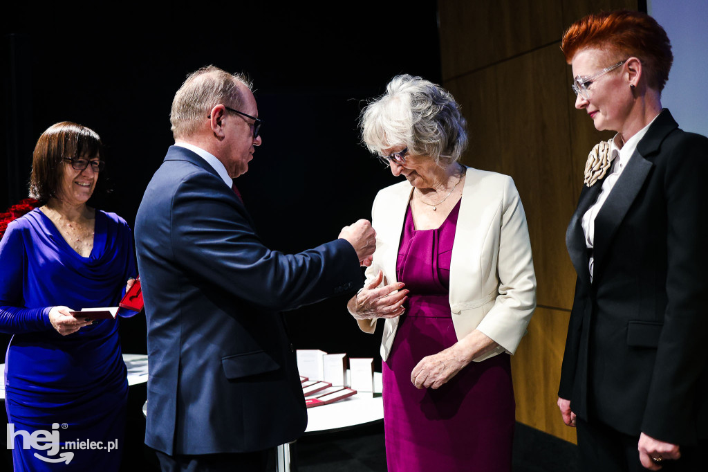 Otwarcie wystawy „Cisza kształtu, szept koloru”