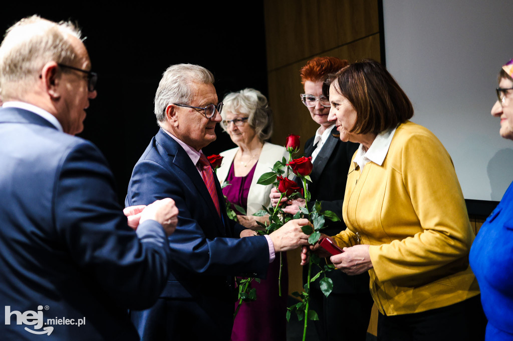 Otwarcie wystawy „Cisza kształtu, szept koloru”