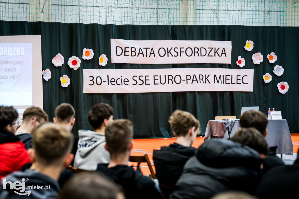 Debata Oksfordzka: Czy przyszłość młodych jest w Mielcu