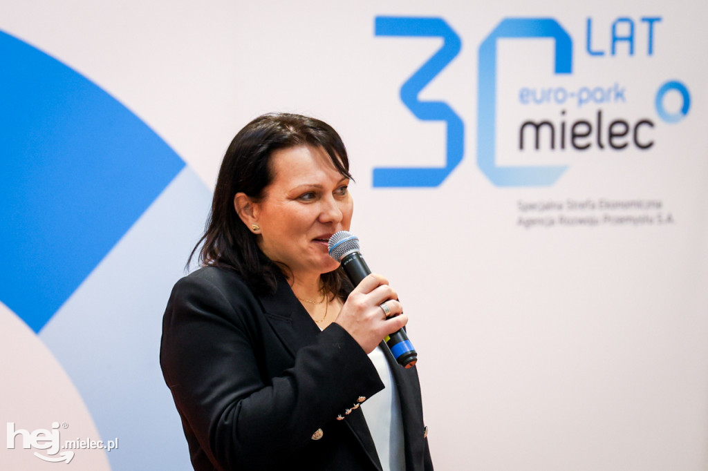 Debata Oksfordzka: Czy przyszłość młodych jest w Mielcu