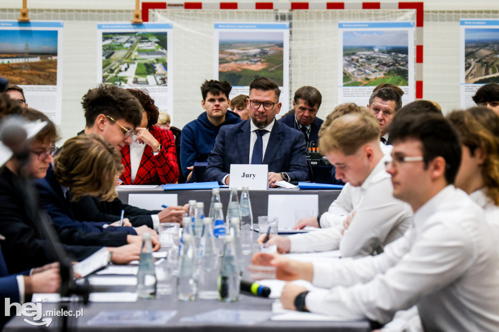 Debata Oksfordzka: Czy przyszłość młodych jest w Mielcu