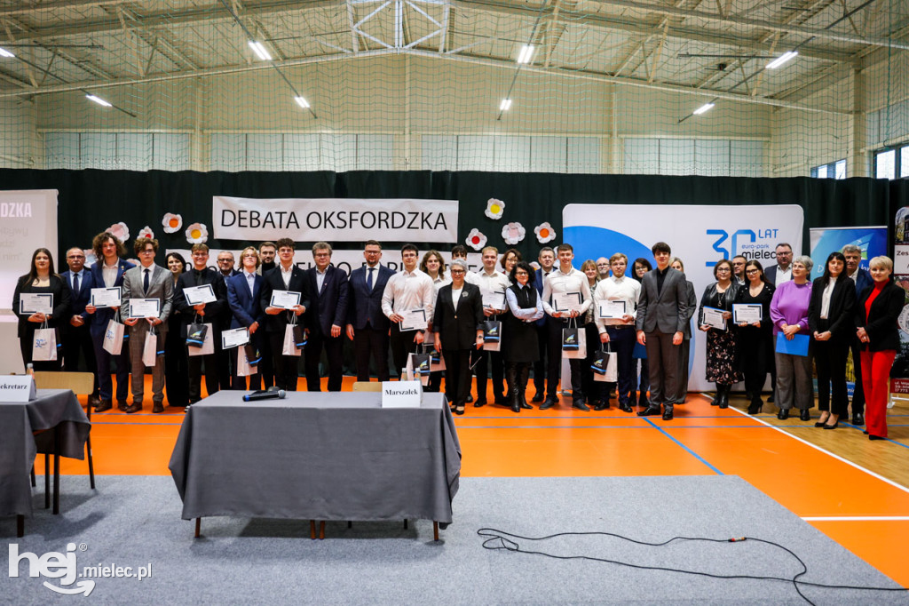 Debata Oksfordzka: Czy przyszłość młodych jest w Mielcu