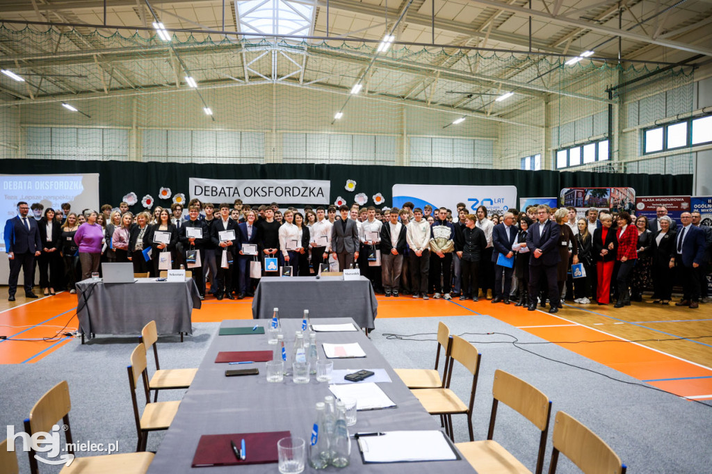 Debata Oksfordzka: Czy przyszłość młodych jest w Mielcu