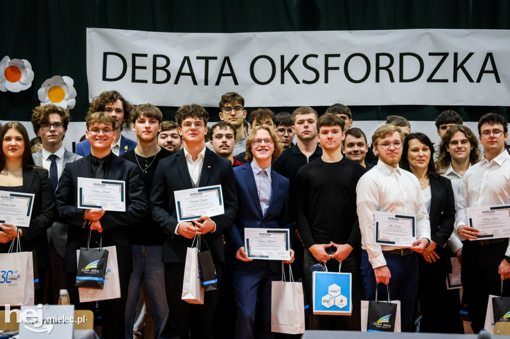 Debata Oksfordzka: Czy przyszłość młodych jest w Mielcu