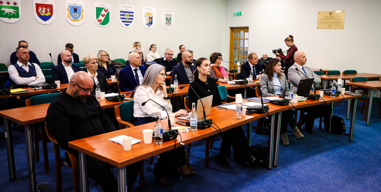 Sesja rady miejskiej 27 listopada 2025