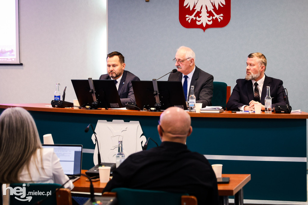 Sesja rady miejskiej 27 listopada 2025