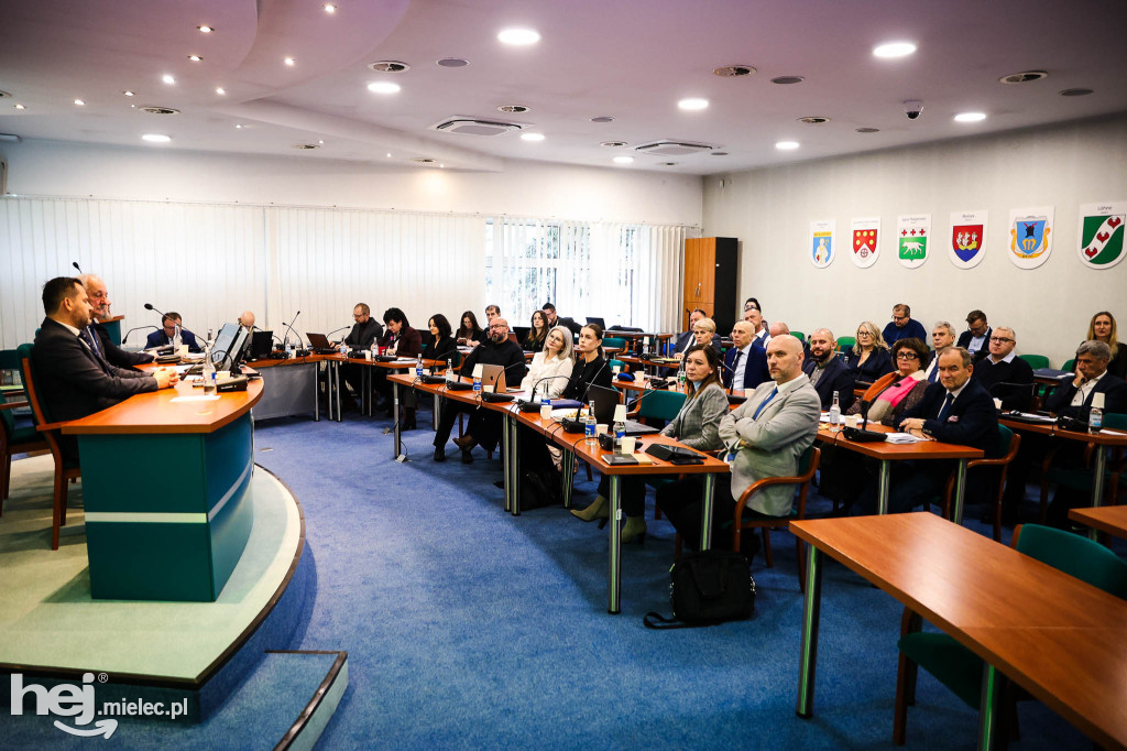 Sesja rady miejskiej 27 listopada 2025