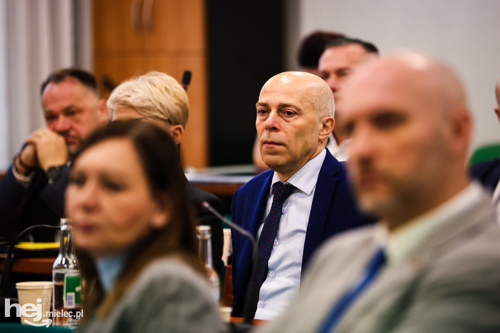 Sesja rady miejskiej 27 listopada 2025