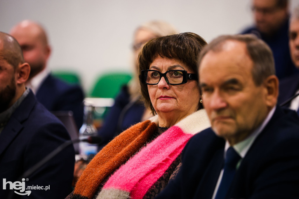 Sesja rady miejskiej 27 listopada 2025