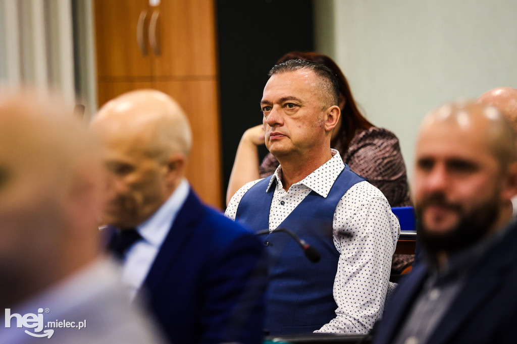 Sesja rady miejskiej 27 listopada 2025