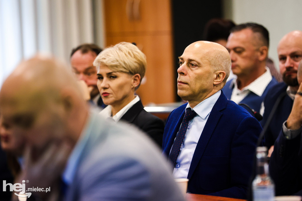 Sesja rady miejskiej 27 listopada 2025