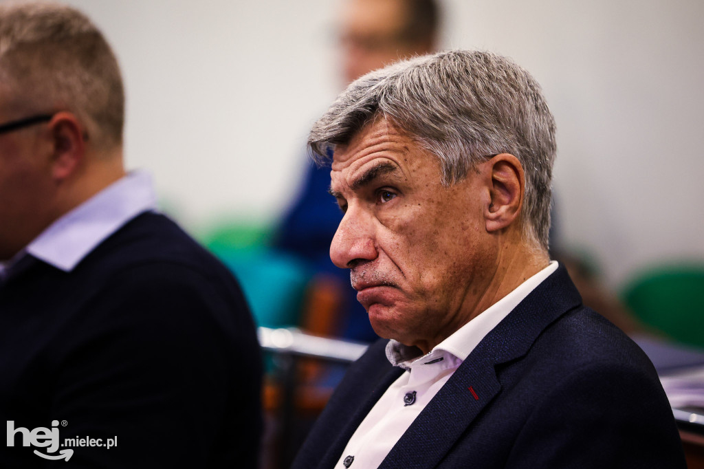 Sesja rady miejskiej 27 listopada 2025