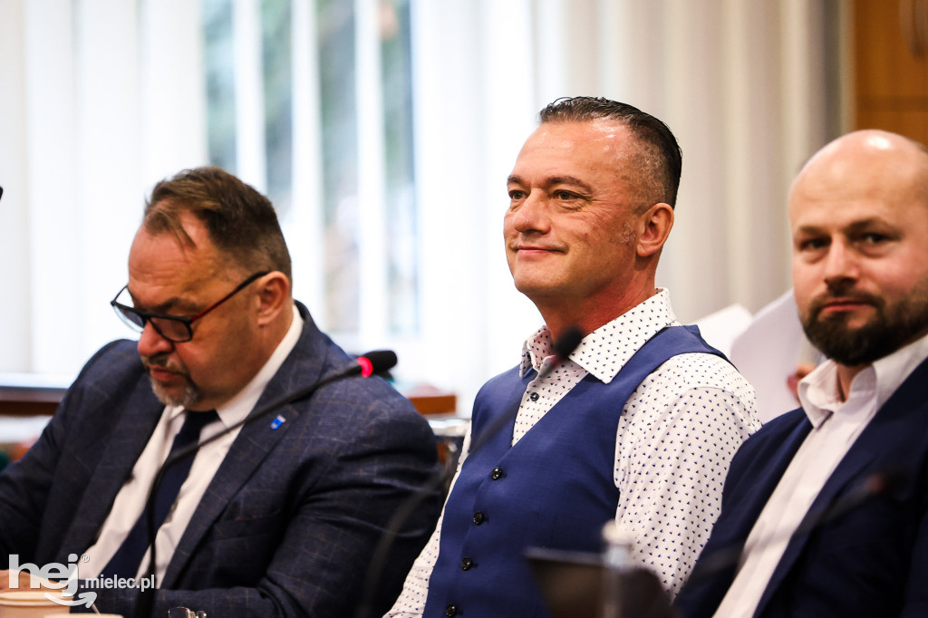 Sesja rady miejskiej 27 listopada 2025