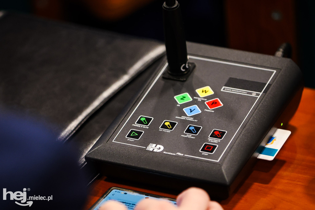 Sesja rady miejskiej 27 listopada 2025