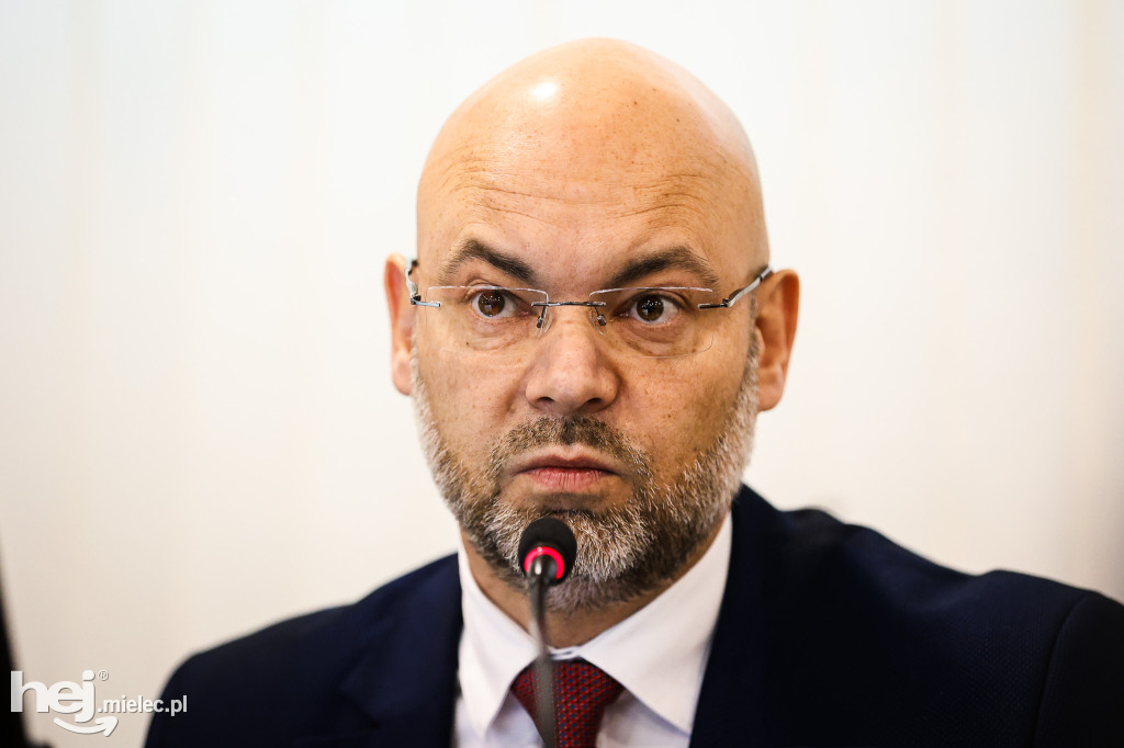 Sesja rady miejskiej 27 listopada 2025