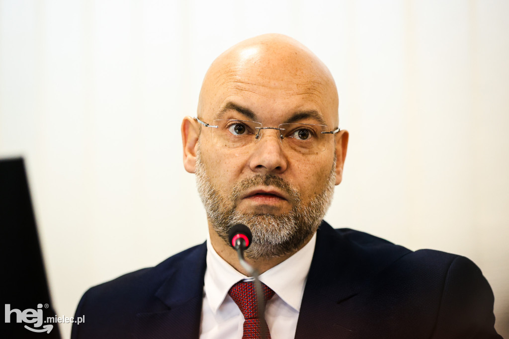 Sesja rady miejskiej 27 listopada 2025