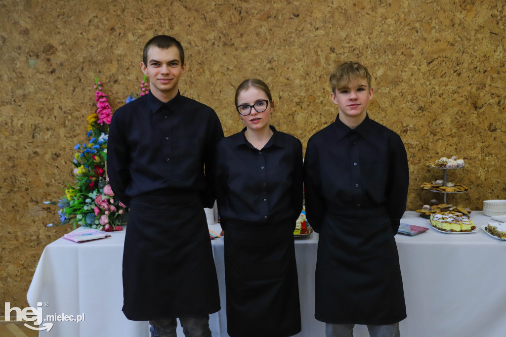 Gala konkursu „Mam – Marzenia Akwarelą Malowane”