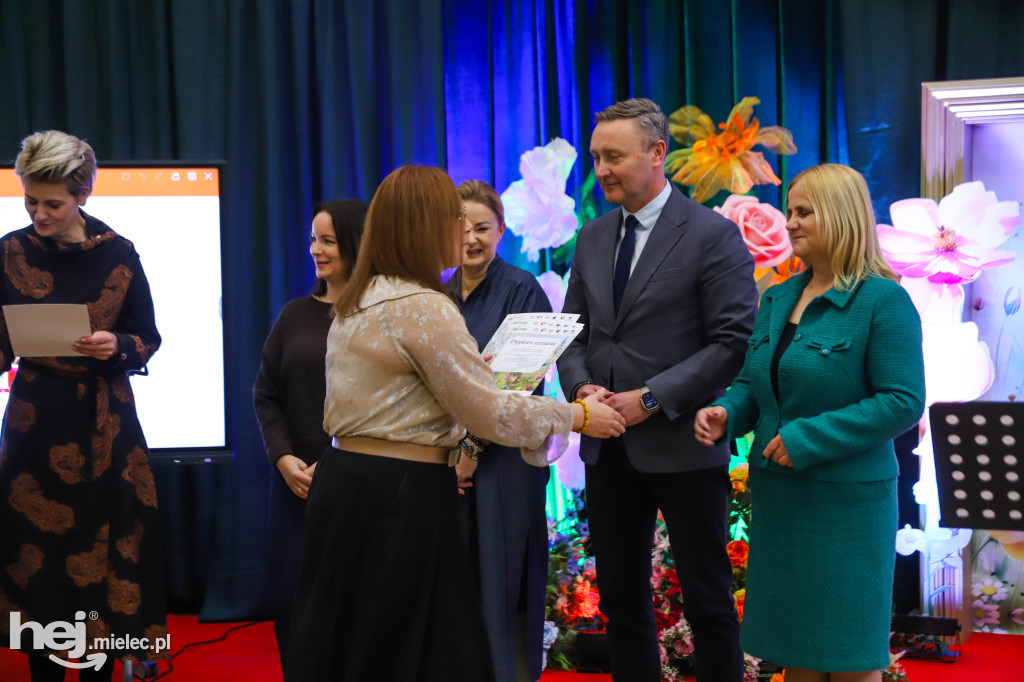 Gala konkursu „Mam – Marzenia Akwarelą Malowane”