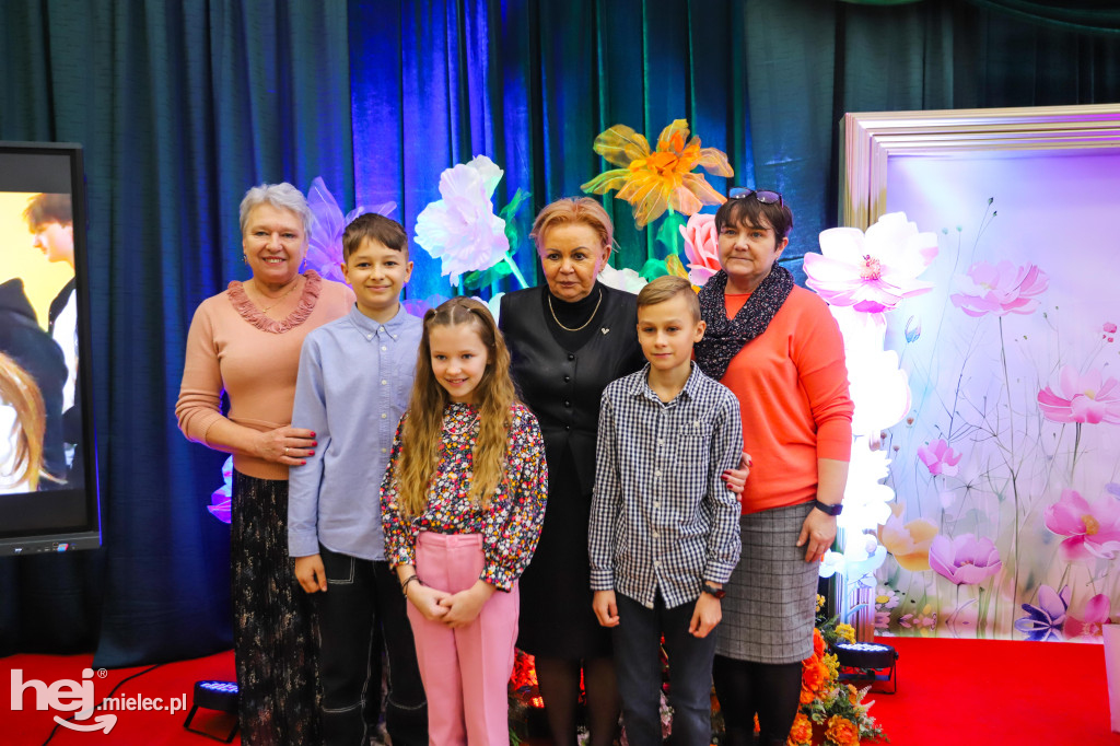 Gala konkursu „Mam – Marzenia Akwarelą Malowane”