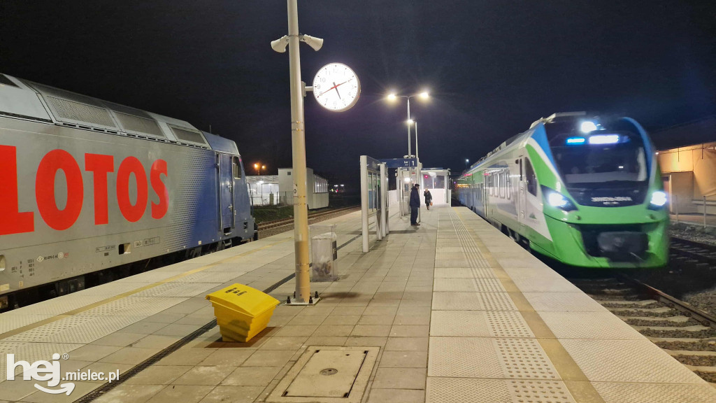 Pociąg z siarką na stacji Mielec