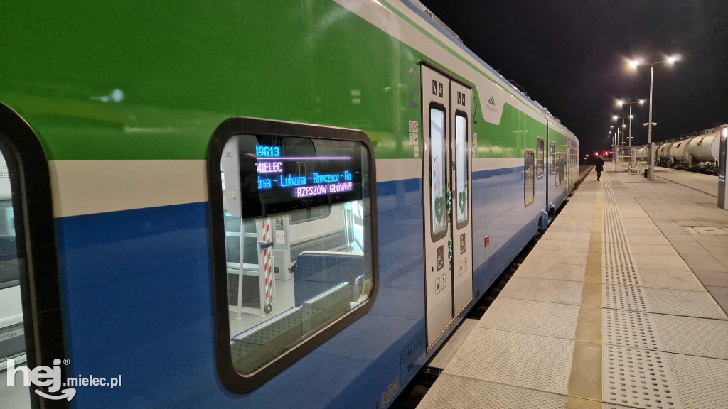 Pociąg z siarką na stacji Mielec