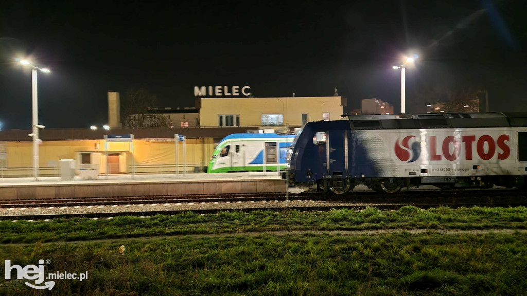 Pociąg z siarką na stacji Mielec