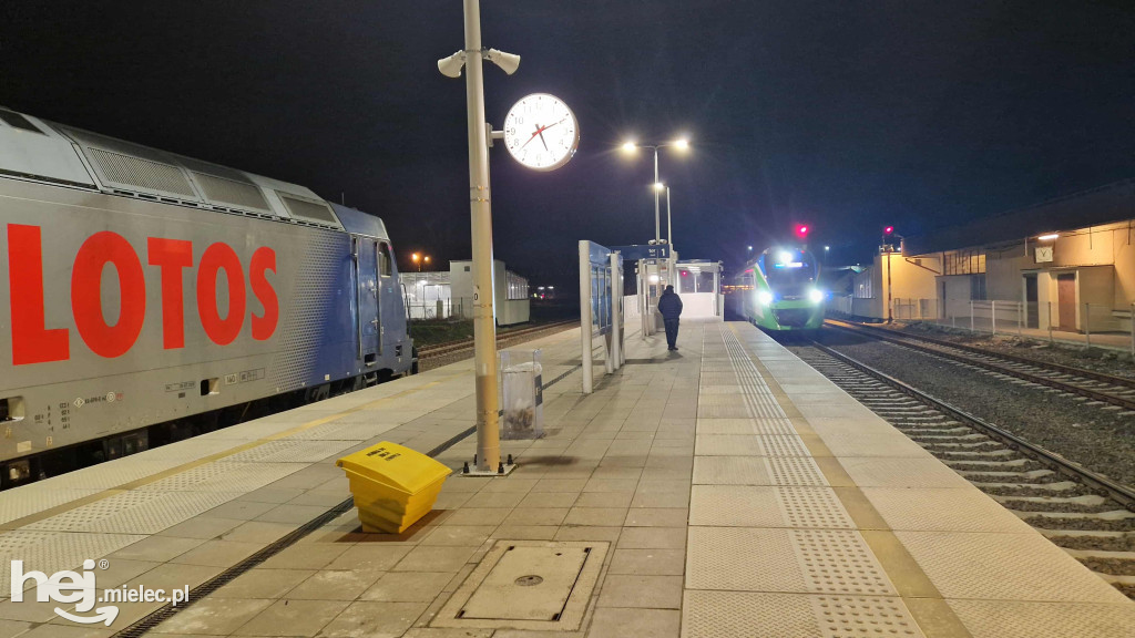 Pociąg z siarką na stacji Mielec