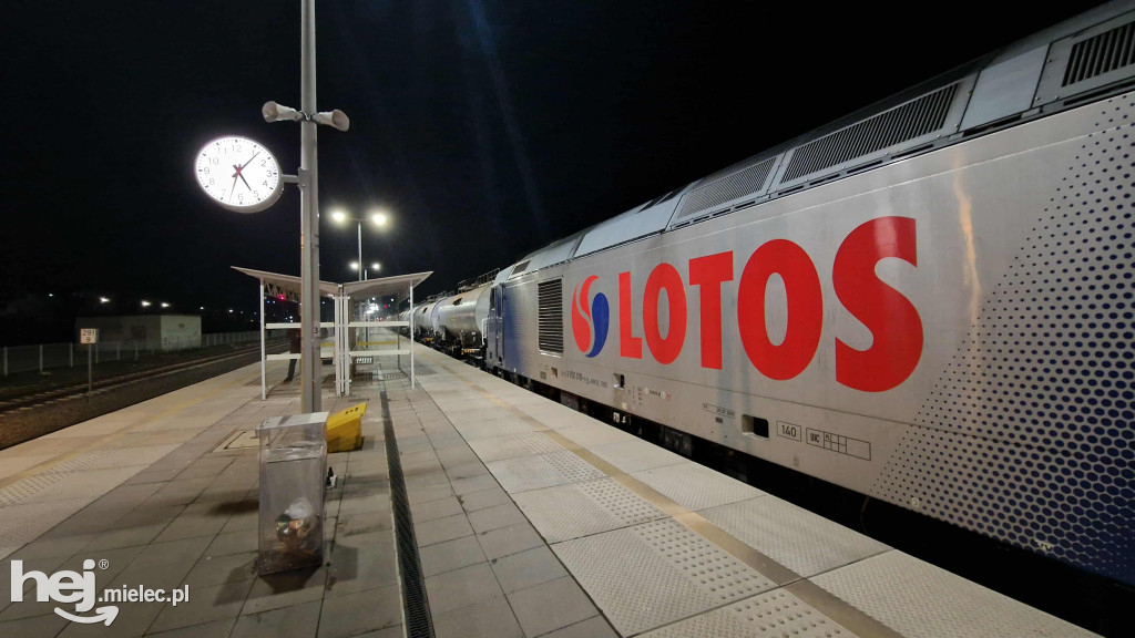 Pociąg z siarką na stacji Mielec