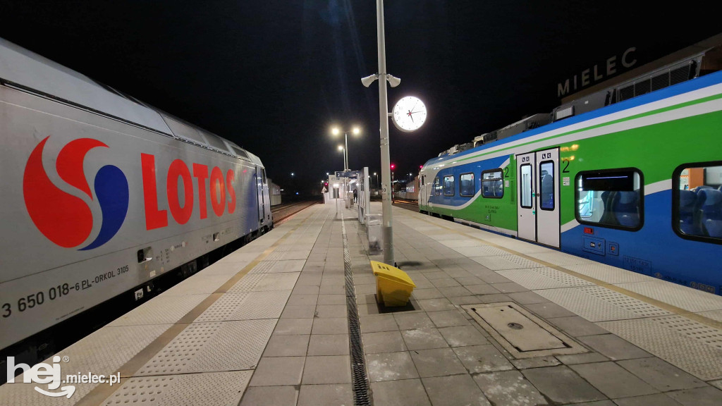 Pociąg z siarką na stacji Mielec