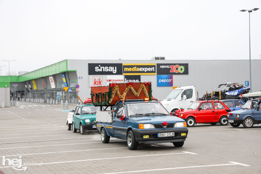 Classic Cars Mielec wyruszył z prezentami do Domu Młodzieży w Tyczynie