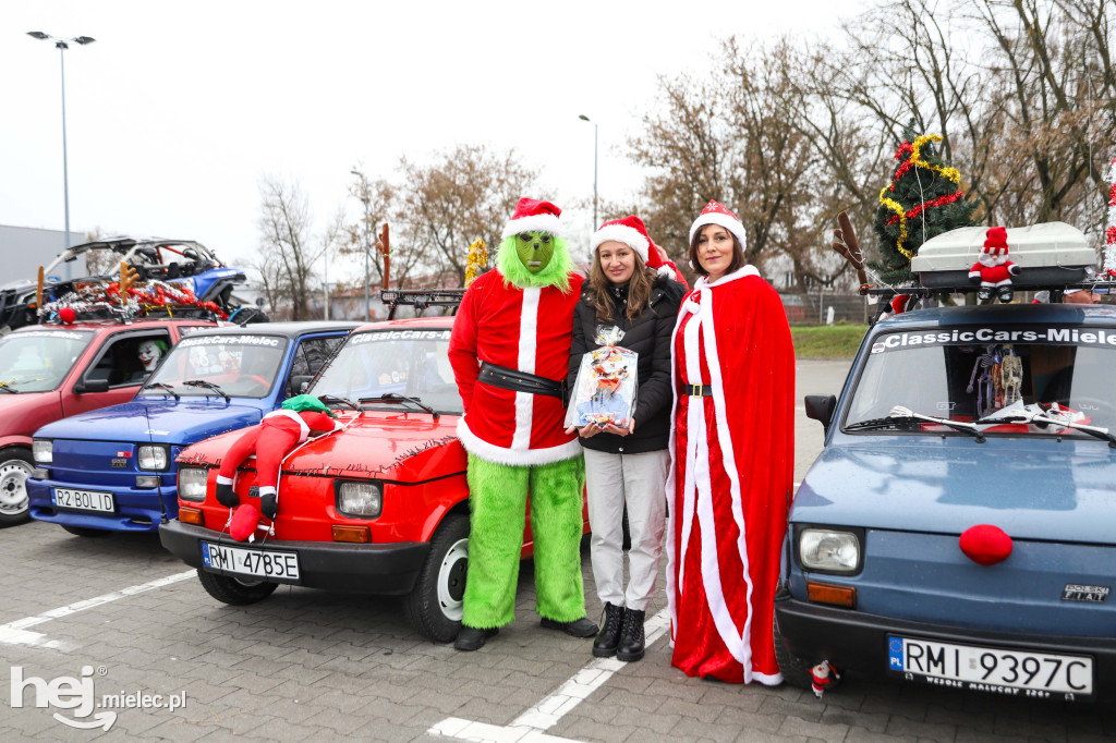 Classic Cars Mielec wyruszył z prezentami do Domu Młodzieży w Tyczynie