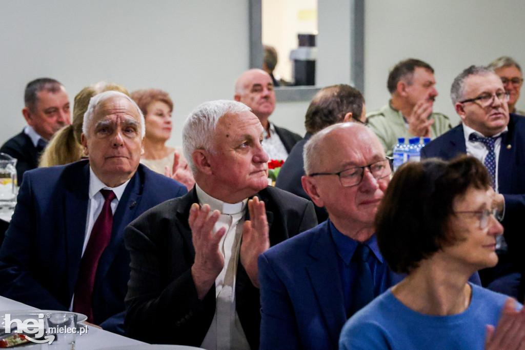 Powiatowe Koło Pszczelarzy w Mielcu ma 80 lat