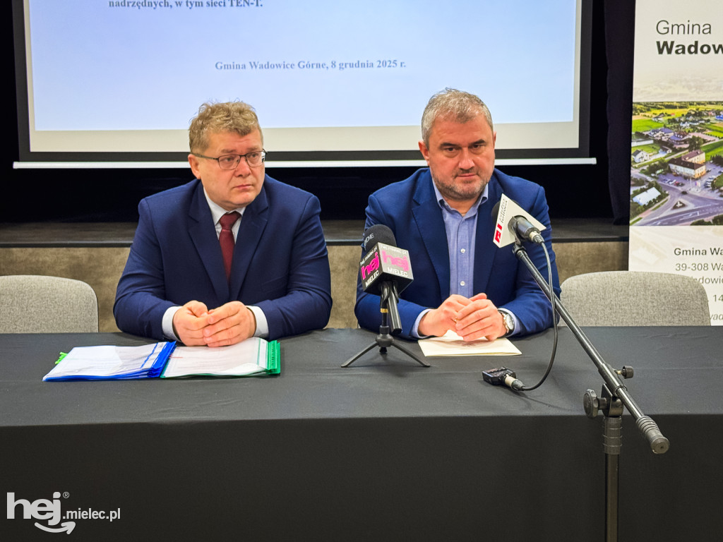 Uroczyste podpisanie umów dotyczących koncepcji dróg w powiecie i regionie