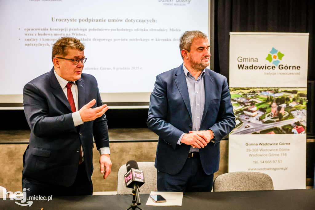 Uroczyste podpisanie umów dotyczących koncepcji dróg w powiecie i regionie