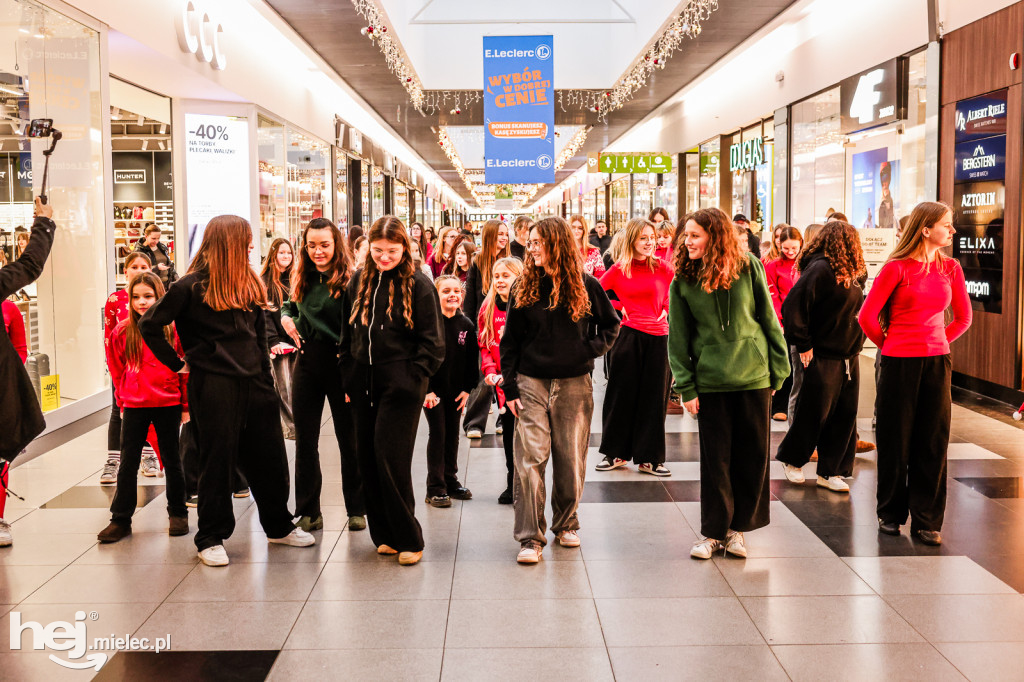 Świąteczny Flashmob w Mielcu