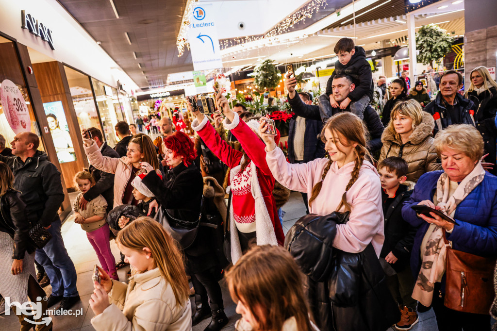 Świąteczny Flashmob w Mielcu