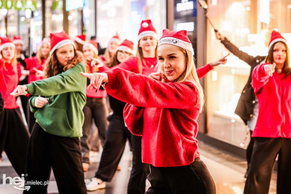 Świąteczny Flashmob w Mielcu