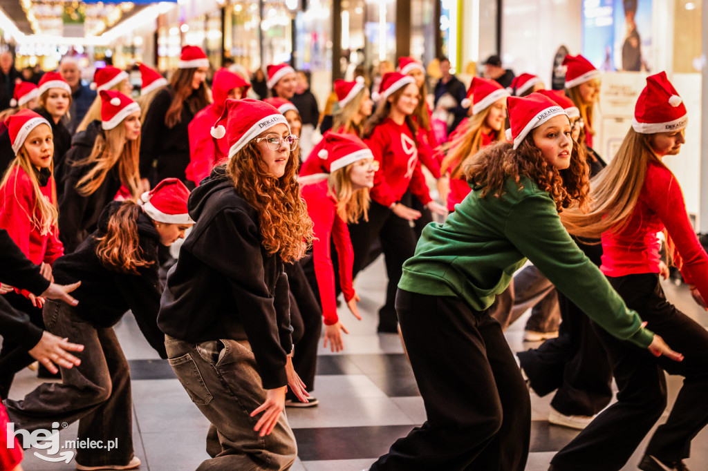 Świąteczny Flashmob w Mielcu